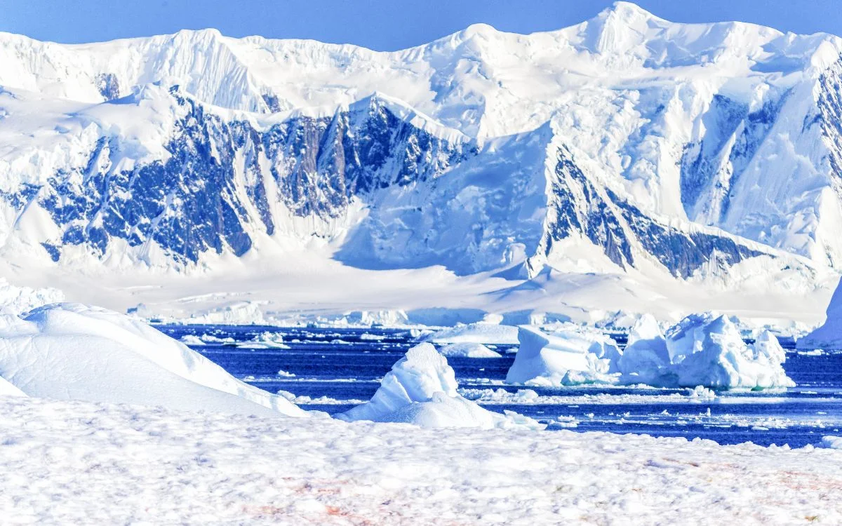 Antarctica | Innovations in Sustainable Antarctic Exploration Antarctica | Innovations in Sustainable Antarctic Exploration