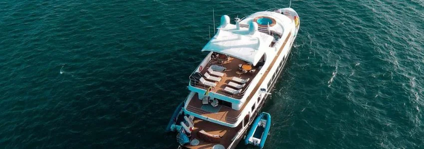 Costa Rica | Kontiki Wayra: A Boutique Yacht Cruise on Costa Rica’s Pacific Coast Costa Rica | Kontiki Wayra: A Boutique Yacht Cruise on Costa Rica’s Pacific Coast