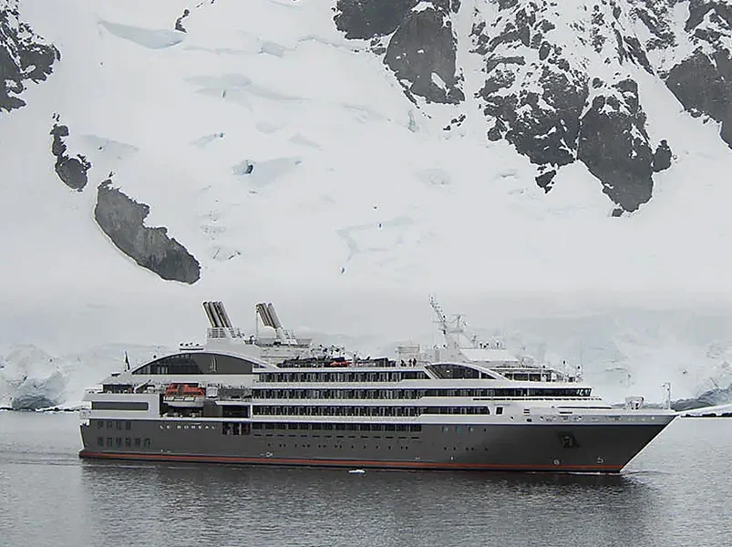 Falklands, South Georgia & Valdes Peninsula: in the heart of the wilderness | Le Boréal | Antarctica Tours