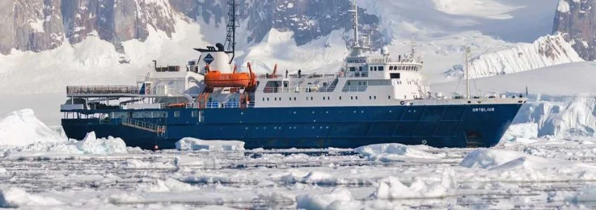 Antarctica | Record-Breaking Polar Tourism in Antarctica Antarctica | Record-Breaking Polar Tourism in Antarctica