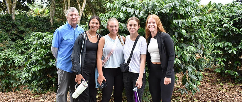  Galapagos | Preserving paradise: USC students learn about sustainable hospitality in the Galápagos