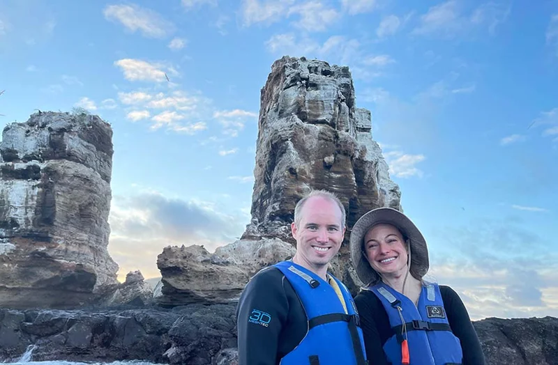 Family Diving | Galapagos Sky