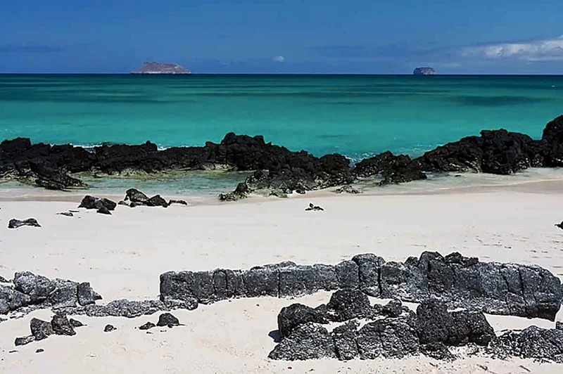 Playa Las Bachas | Galapagos Islands