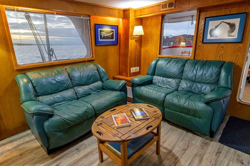 Living Area | Cachalote Explorer Yacht