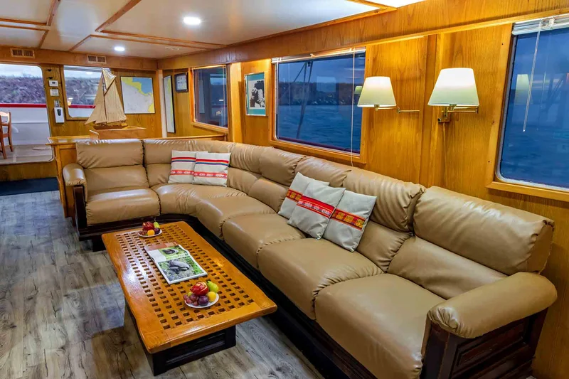 Living room | Cachalote Explorer Yacht