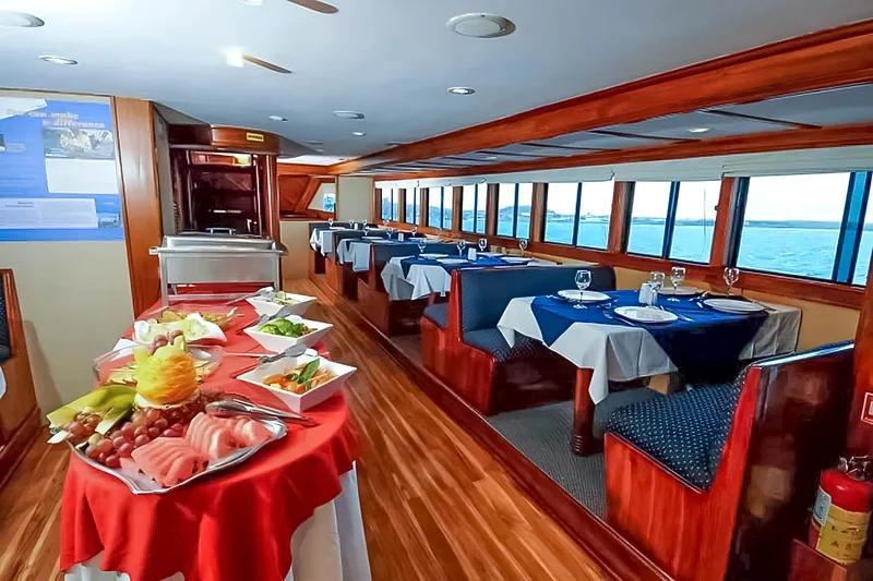 Dinning Room | Letty Yacht