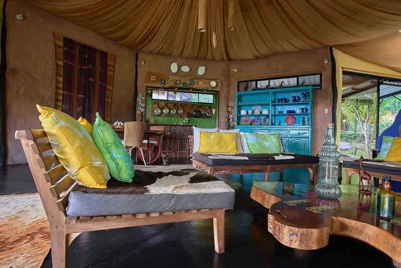 Galapagos Majic Camp | Living room