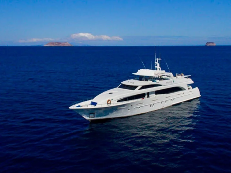 Grand Majestic |  galapagos Cruise