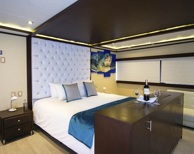 Cabin | Grand Majestic Yacht