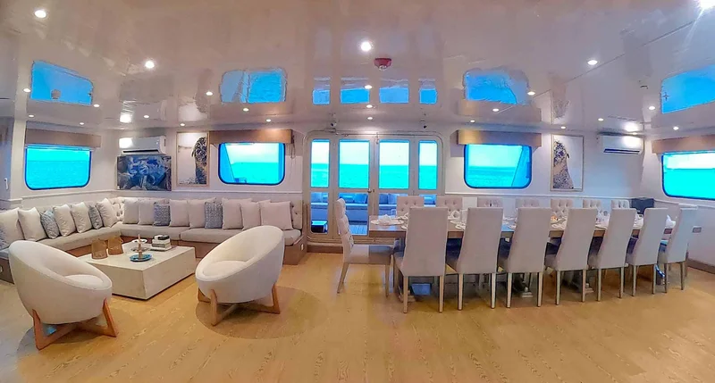 Indoor lounge and Dining room | Galapagos Seaman Journey Catamaran