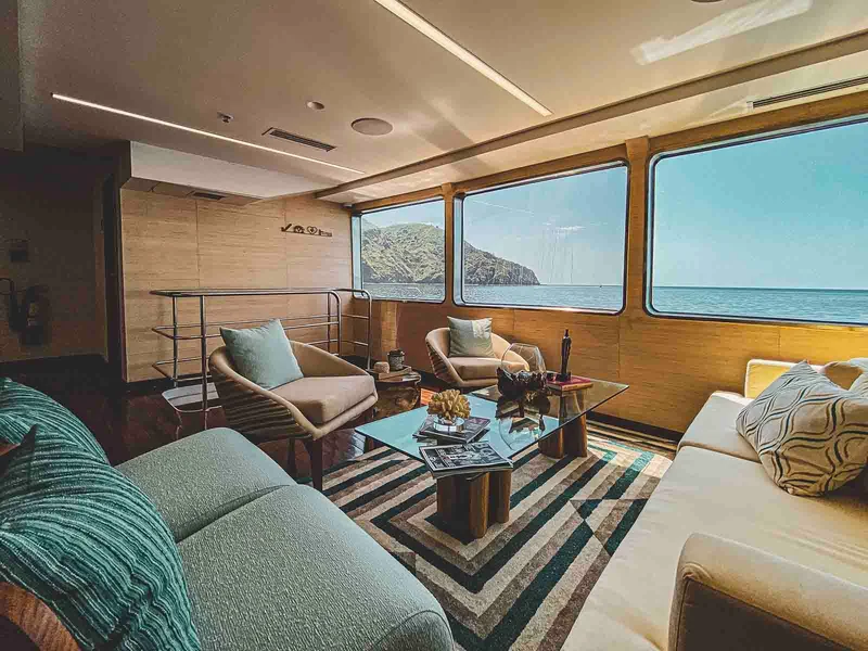 Indoors | Kontiki Yacht