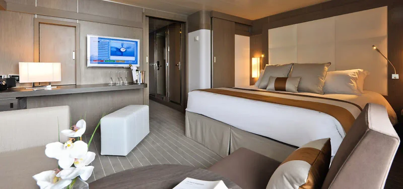 L Austral | Bedroom | Antarctic Cruise 