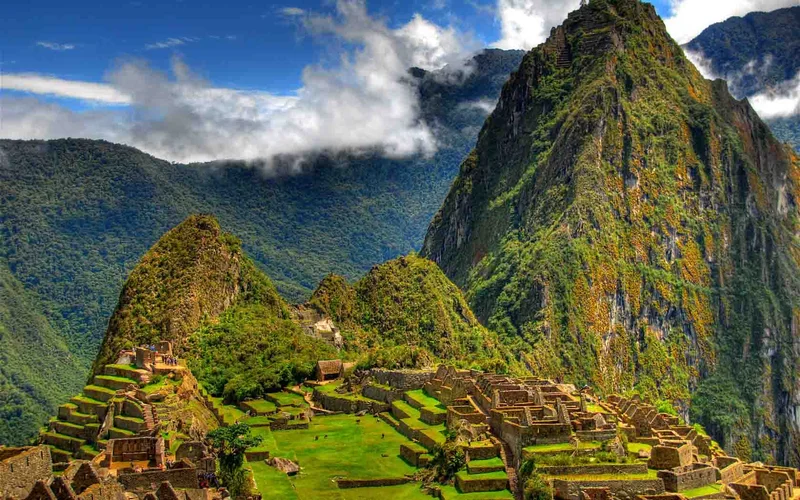 The cultural wonders of Peru: Machu Picchu and Lake Titicaca