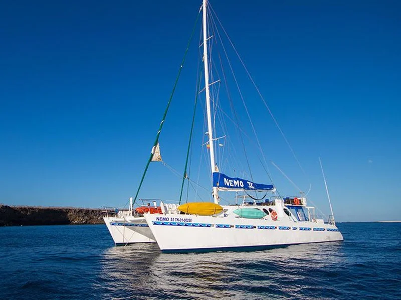 Nemo II |  galapagos Cruise