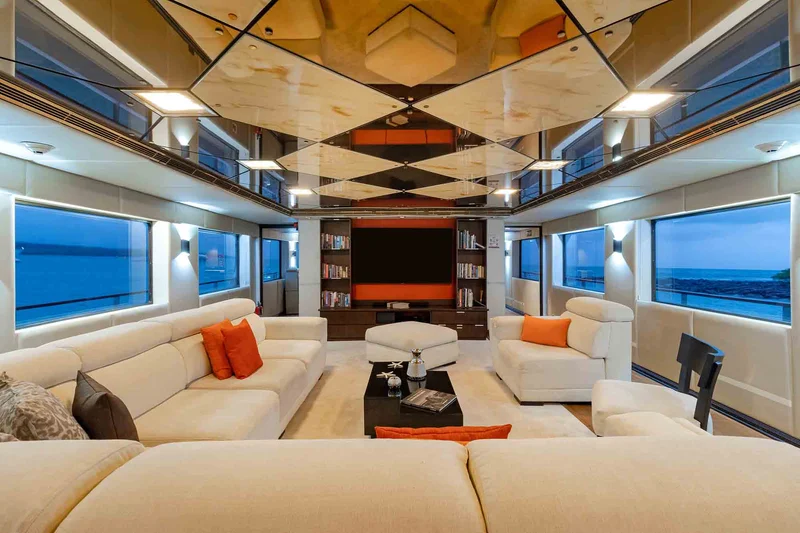 Living area | Passion Yacht