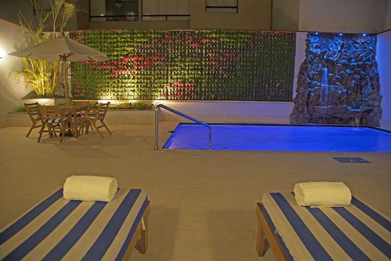 Radisson San Isidro Hotel & Suites | Pool