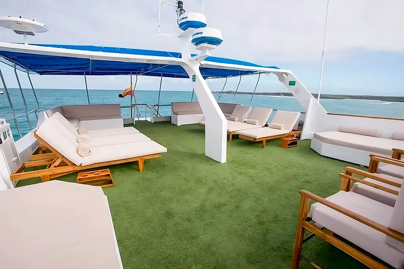 SunDeck | Letty Yacht