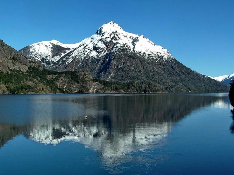 Bariloche Tour Patagonia: Lakes and Mountains in Argentina