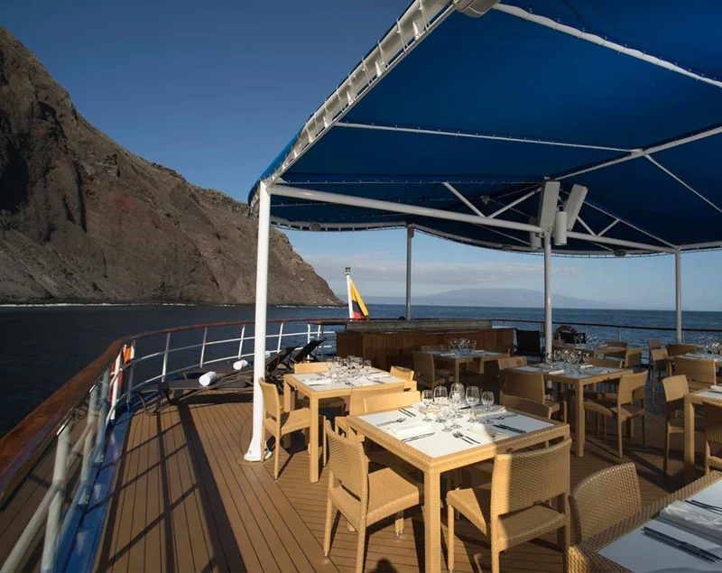 Sun deck | Isabela II Yacht