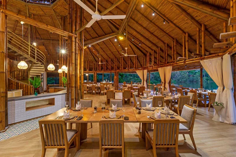 Dining Room | La Selva Jungle Lodge