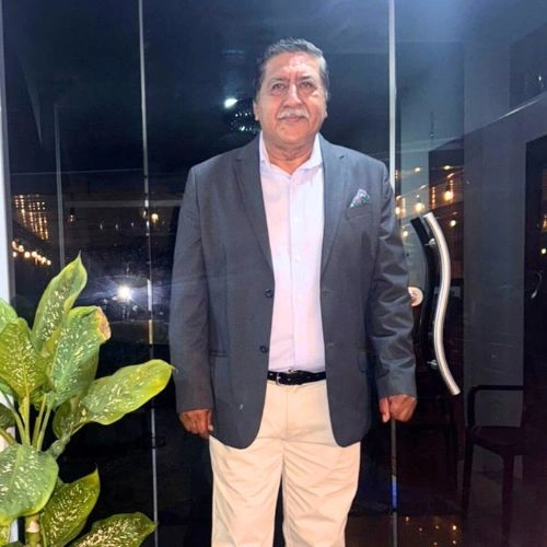 Octavio Chauca Octavio Chauca